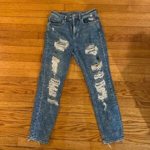 American Eagle Ripped Mom Jeans